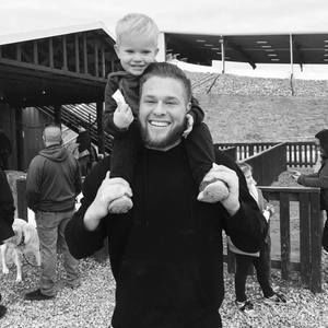 Meet your Posher, Christopher